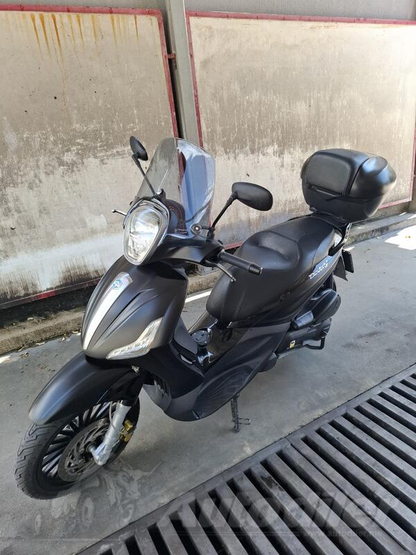 Piaggio - beverly 300