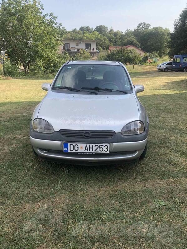 Opel - Corsa - 1.2
