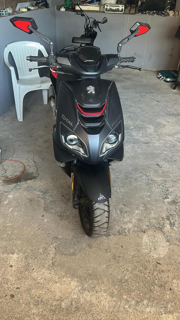 Peugeot - Speedfight 3