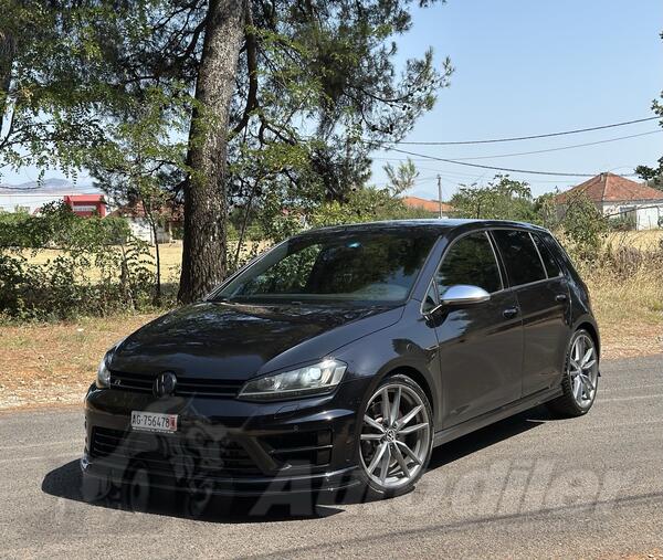 Volkswagen - Golf 7 - 2.0 tsi