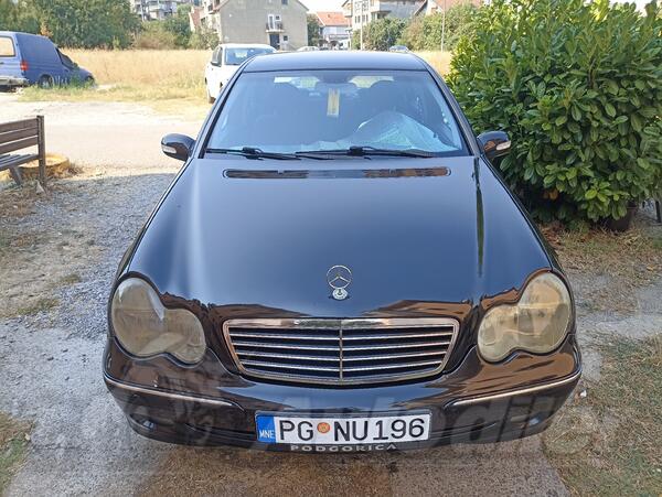 Mercedes Benz - C 270 - 2.7 cdi 125kw