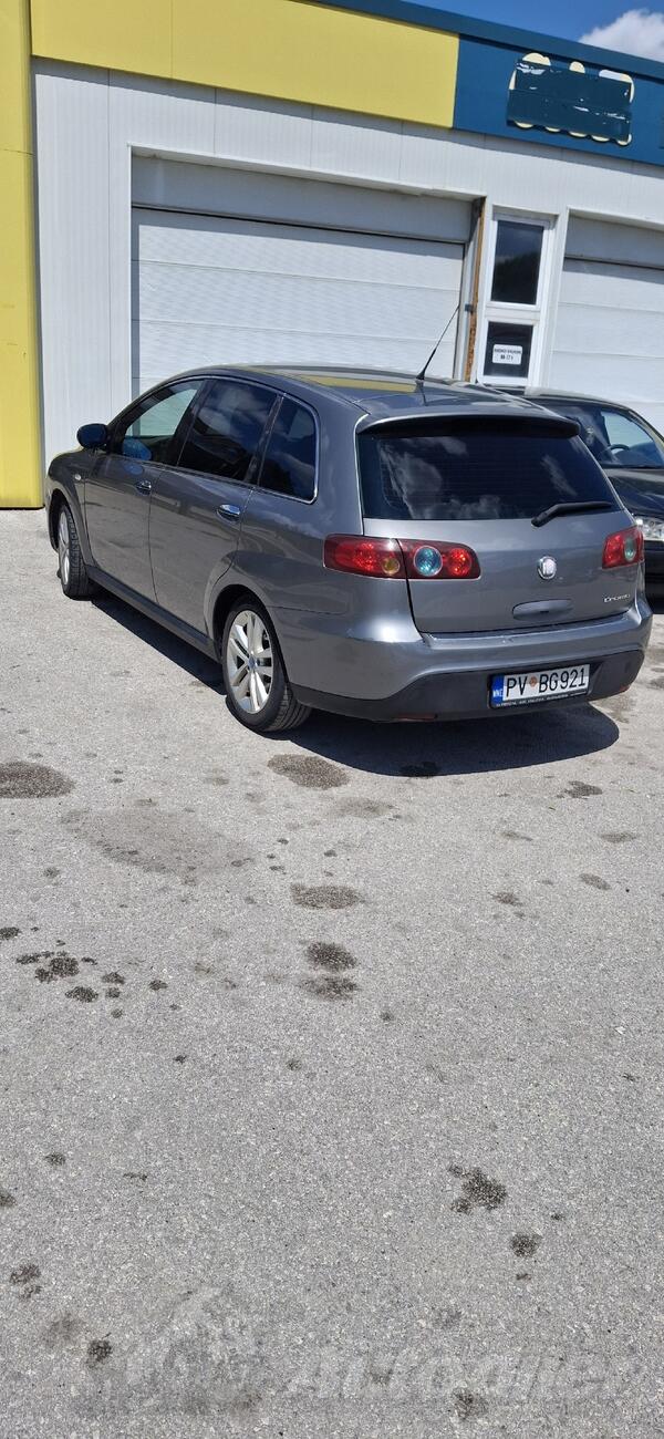 Fiat - Croma - 1.9 mjtd