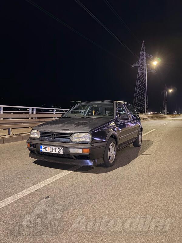 Volkswagen - Golf 3 - 1.6