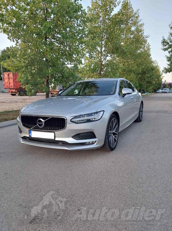 Volvo - S90 - D4