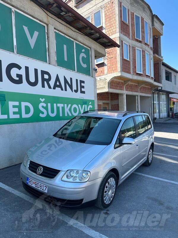 Volkswagen - Touran - 2.0tdi