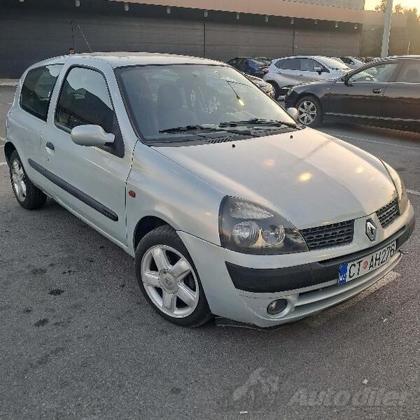 Renault - Clio - 1.5 dci