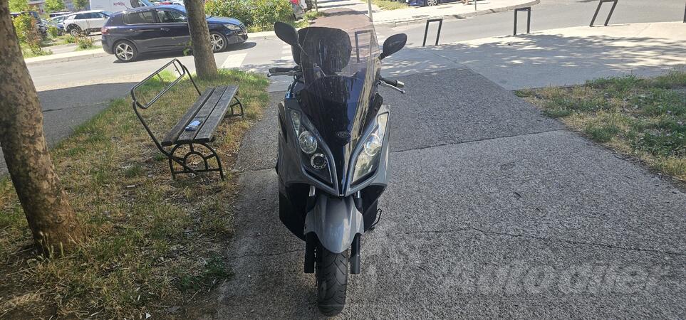 Kymco - downtown 300i