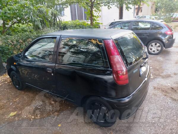 Fiat - Punto - 1.1 (8v) fire-ov motor---55-S