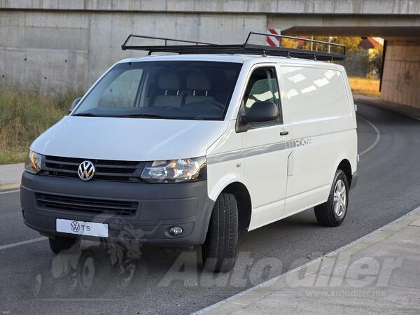 Volkswagen - TRANSPORTER T5 2+1 KLIMA