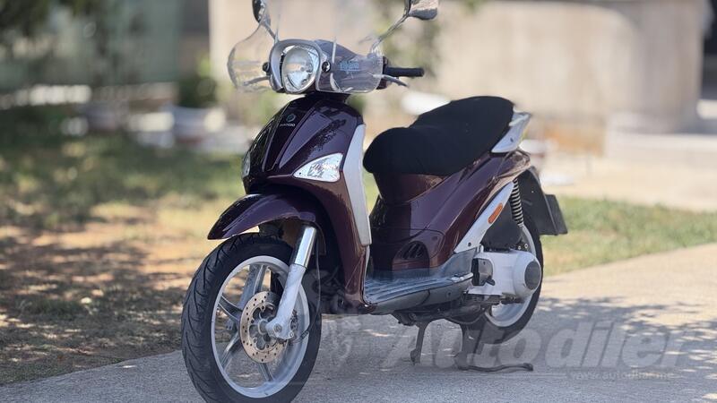 Piaggio - liberty