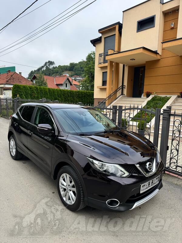 Nissan - Qashqai - 1.6 dCi 4x4