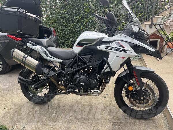 Benelli - Trk 500 x