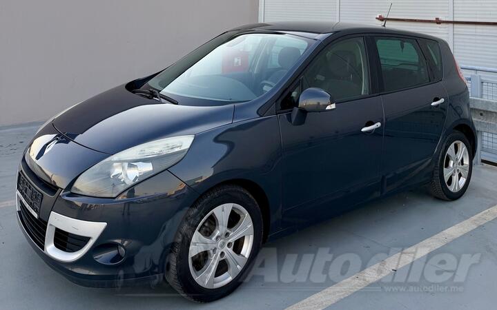 Renault - Scenic