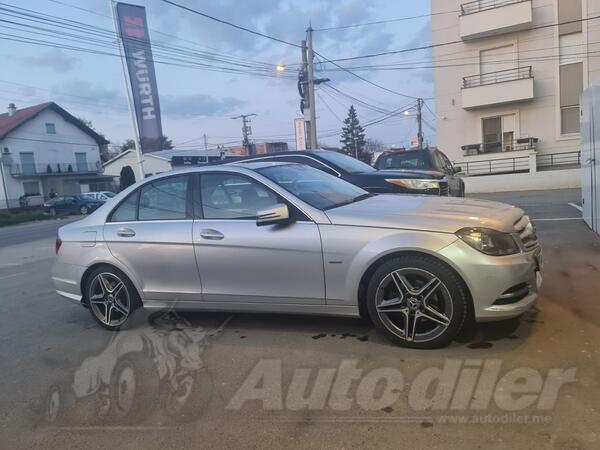 Mercedes Benz - C 250 - C250 CDI