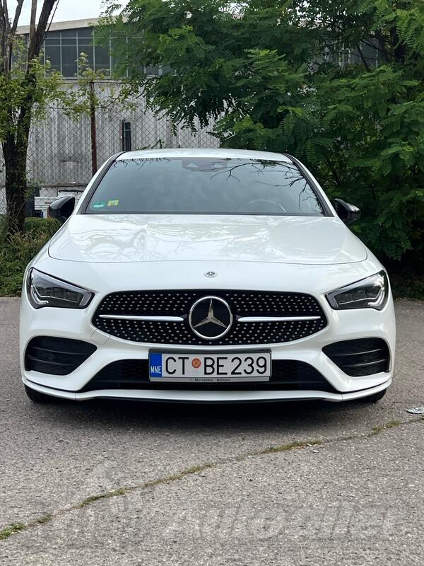Mercedes Benz - CLA 200 - 2.0