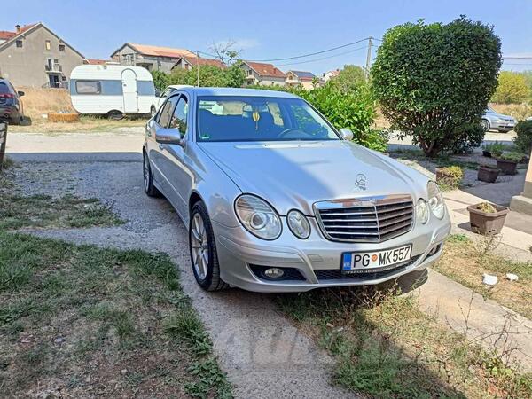 Mercedes Benz - E 200 - 2.2 cdi 100 kw