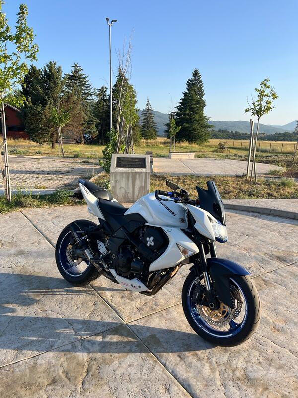 Kawasaki - z