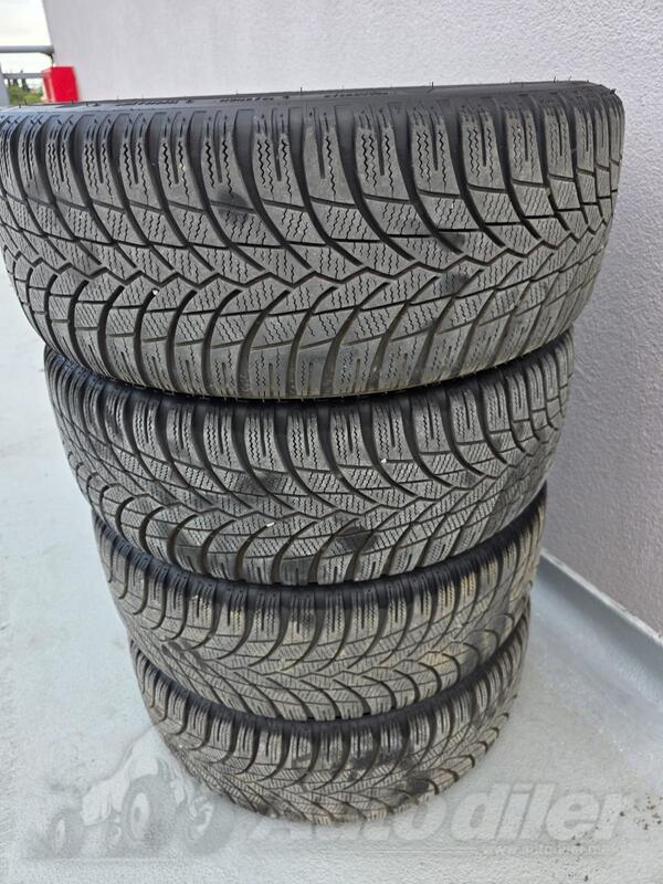 Fabričke rims and Lassa tires