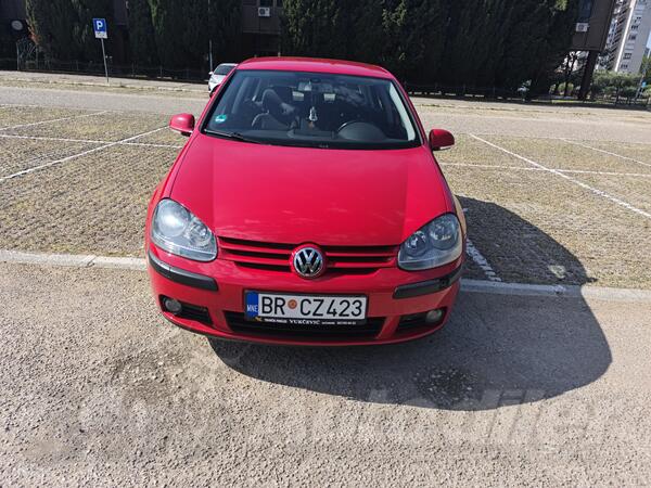 Volkswagen - Golf 5 - 2.0 tdi