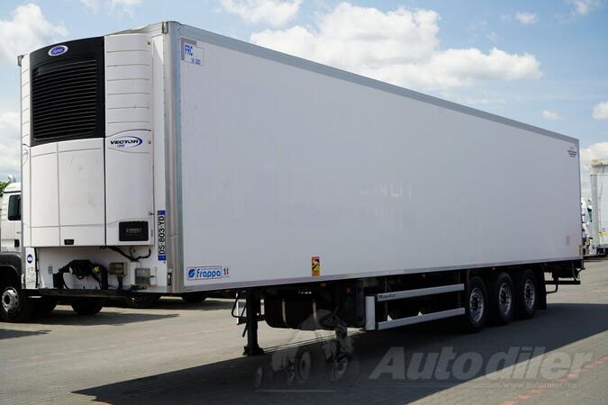 Lecitrailer - / HLADNJAČA / CARRIER VECTOR 1350 / PODIZNA OSOVINA / SAF OSOVINE / HLAĐENA POLUPRI...