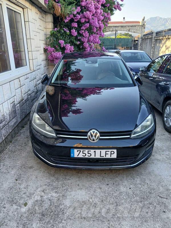 Volkswagen - Golf 7 - 2.0 TDI