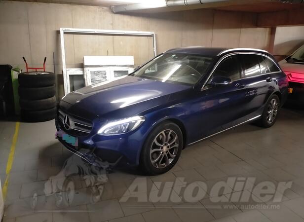 Mercedes Benz - C 220 - C220d