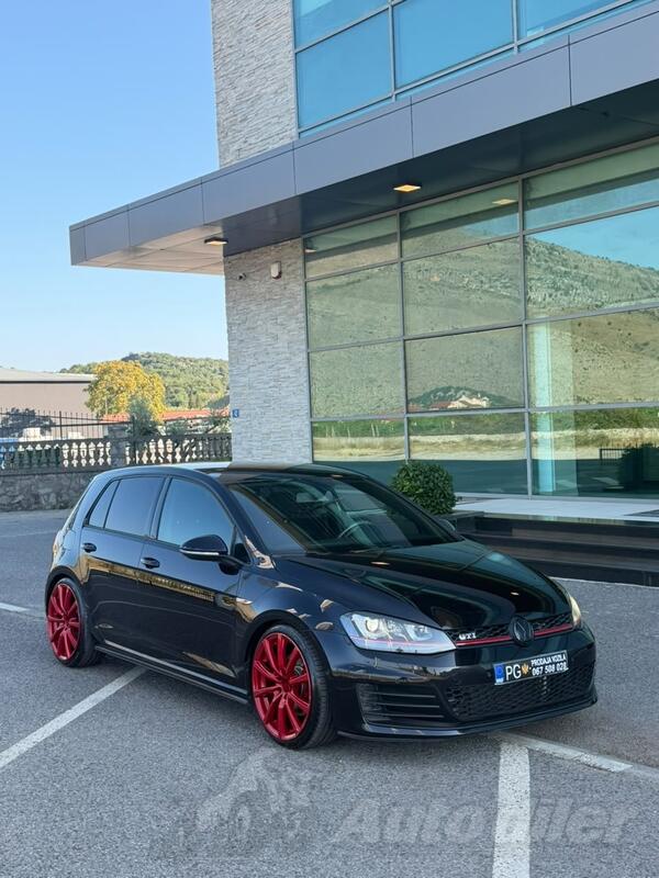 Volkswagen - Golf 7 - GTI