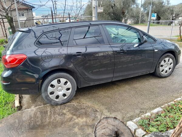 Opel - Astra - 1.7