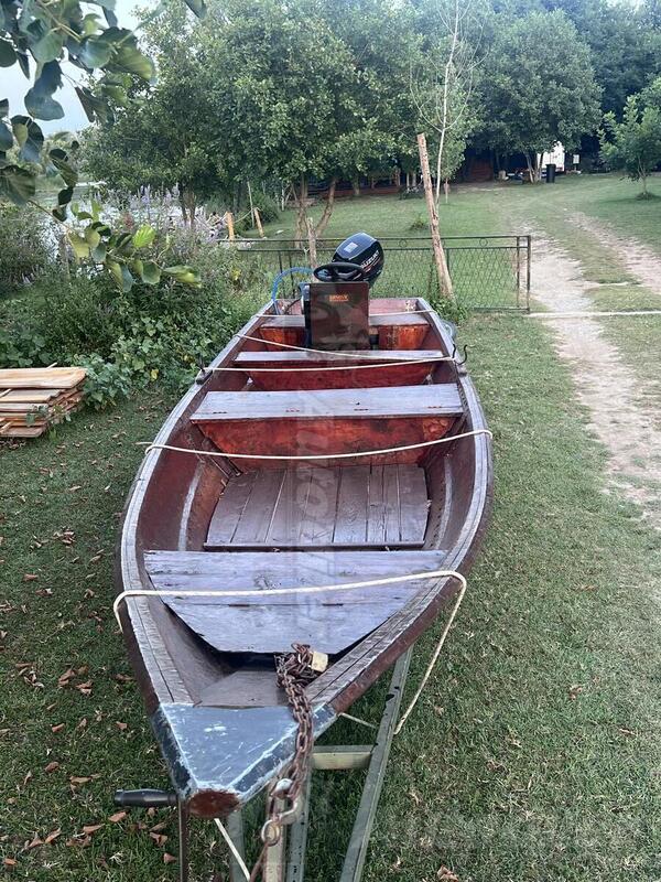 Ad boats - Suzuki 9.9