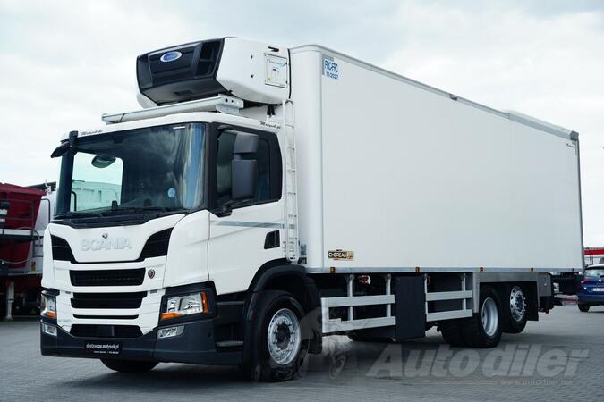 Scania - P 320 / Hladnjača / 6x2 / Solo kamion 9 m / Carrier Supra 1250 MT / Kamion hladnjača / I...