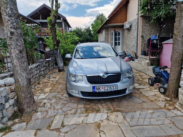 Škoda - Superb - 2.0 tdi