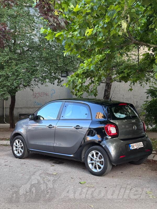 Smart - forFour - 1.0 benzin