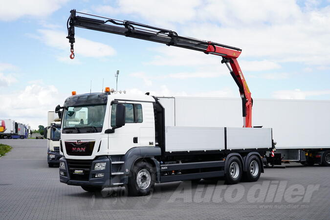 MAN - TGS / 26.470 KS / Euro 6 / 6x4 / Ravna platforma + HDS / Palfinger PK 190 / Kamion sa ravno...