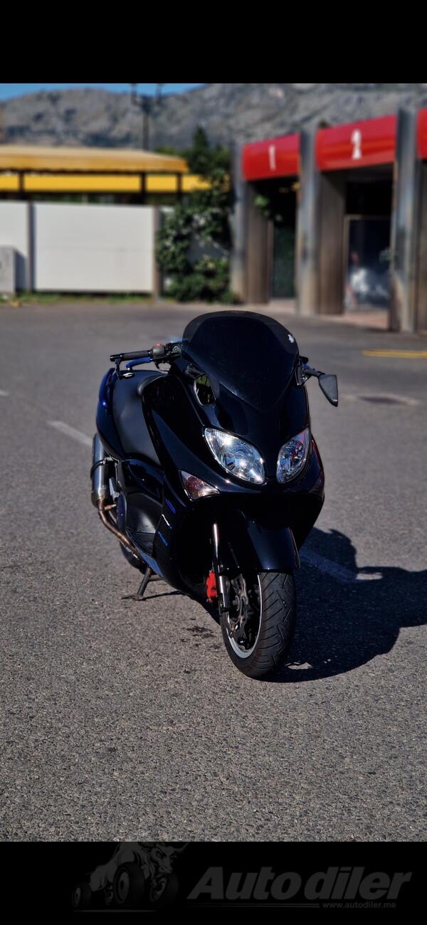 Yamaha - T max 500