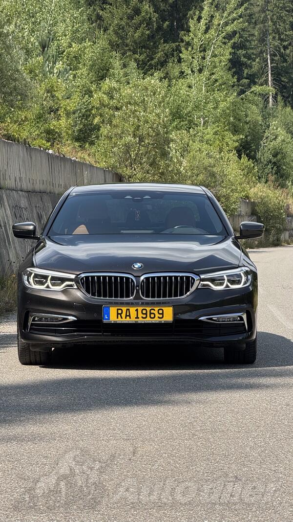 BMW - 530 - Luxury line - 3.0 - xDrive