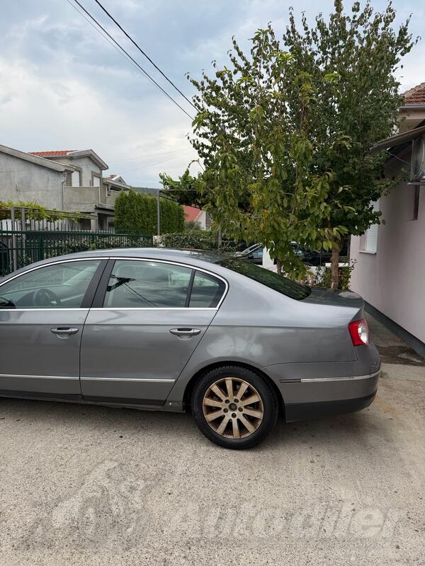 Volkswagen - Passat - 1.9