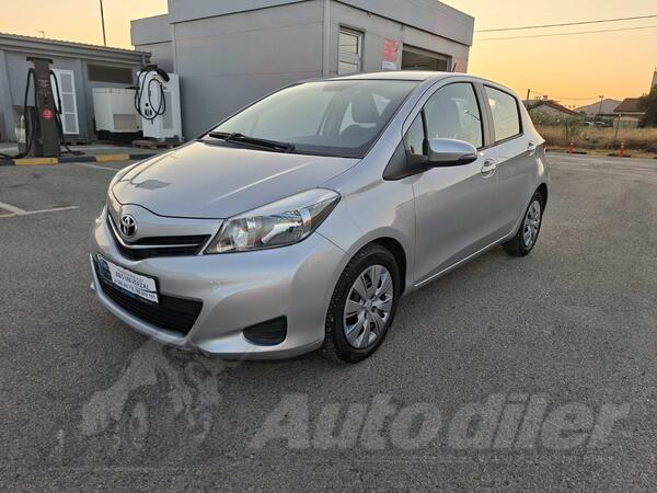 Toyota - Yaris - 1.4 d-4d