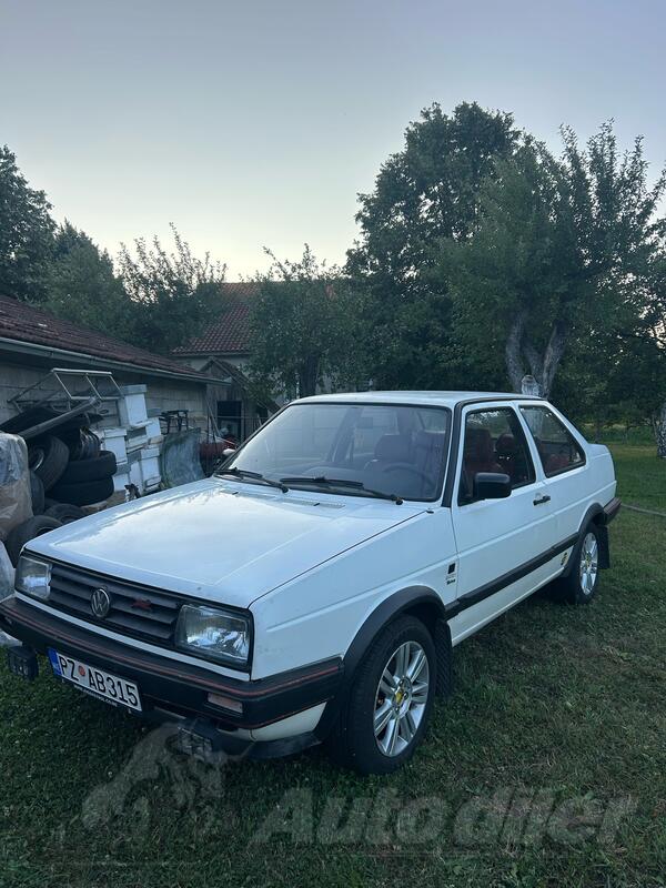 Volkswagen - Jetta - 1.3