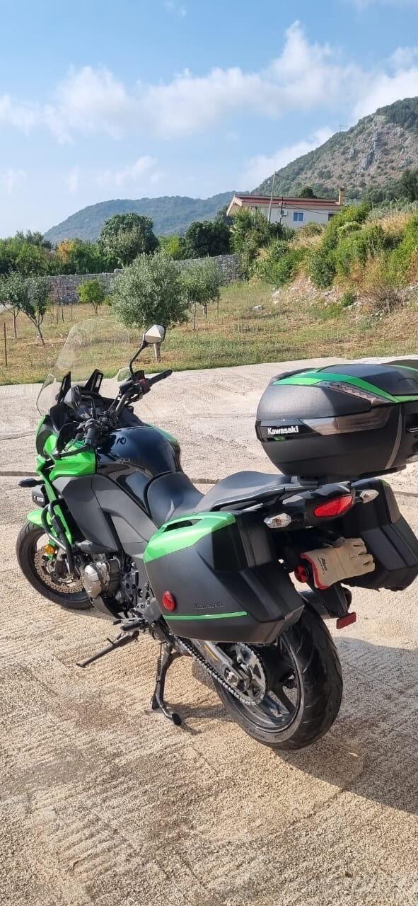 Kawasaki - versys 1062cc