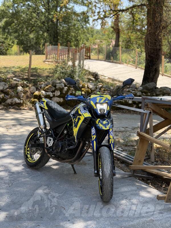 Yamaha - XT660X