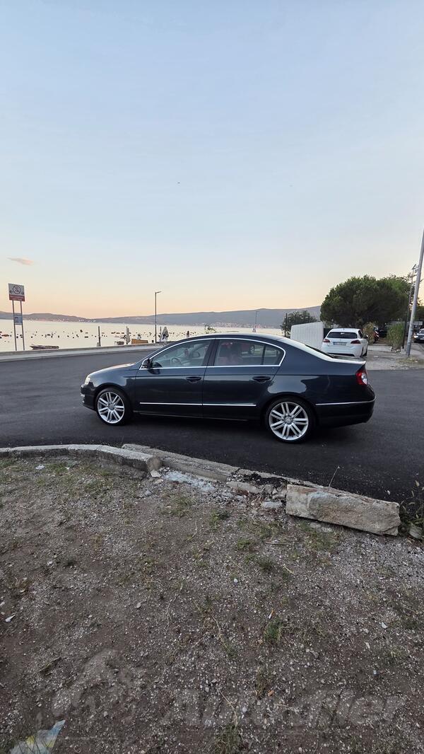 Volkswagen - Passat - 2.0 8V