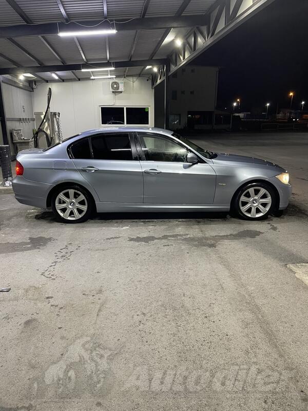 BMW - 318 - 2.0