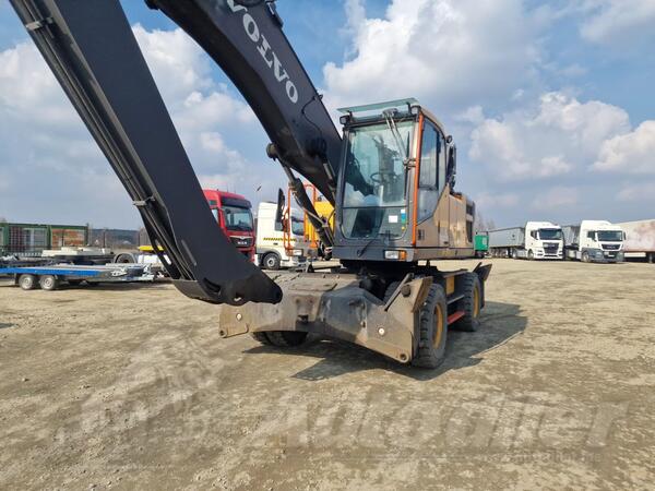 Volvo - EW240E / bager točkaš / FHM-0306