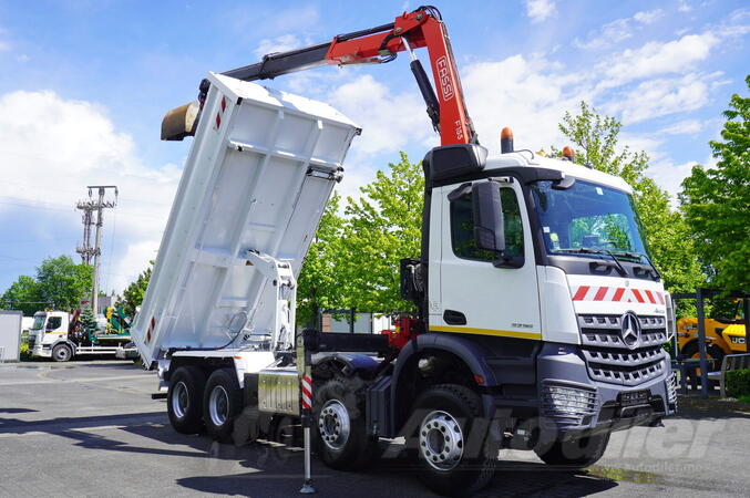 Mercedes Benz - Arocs 3236 8×4 / kiper / Fassi F155A.0.22 / 90.000 km / daljinski upravljač / FHM...