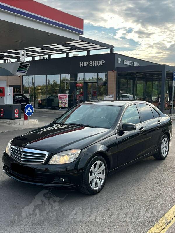 Mercedes Benz - C 200 - 2.0 cdi