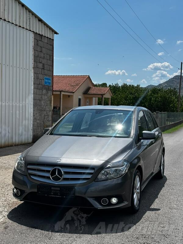 Mercedes Benz - B 200 - 2.0 CDI