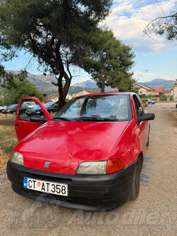Fiat - Punto - 1.1 benzin
