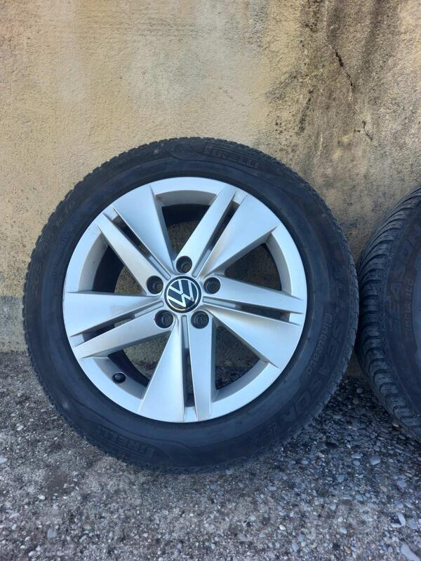 Ostalo rims and Pirelli tires