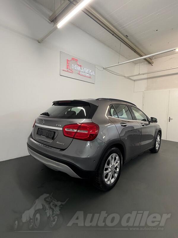 Mercedes Benz - GLA 200 - 2.0 cdi