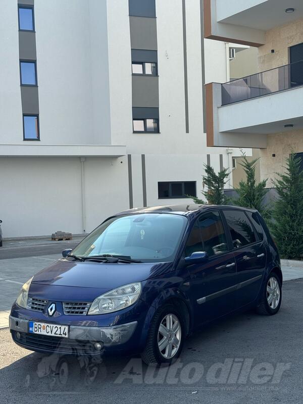 Renault - Scenic